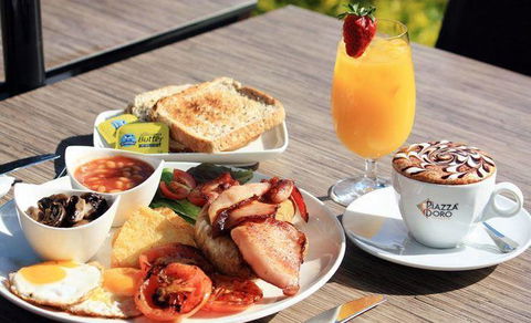 Remington Restaurant - Accommodation BNB 26
