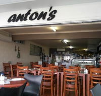 Anton's Restaurant - Accommodation BNB