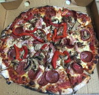 Little Joes Woodfired Pizza - Accommodation BNB