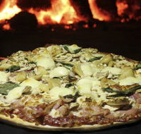 T-Bar Restaurant - Accommodation BNB