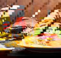 The Local Pub - Accommodation BNB