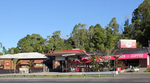 Uncle Toms Pies - Accommodation BNB 0