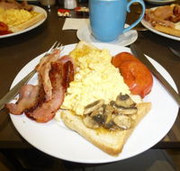 Cafe Bakery 285 - Accommodation BNB
