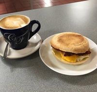 Cafe on west - Accommodation BNB
