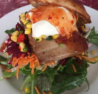 Red Cafe - Accommodation BNB