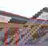 Serrated Tussock Cafe - Accommodation BNB