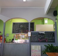 Swanny's Takeaway - Accommodation BNB