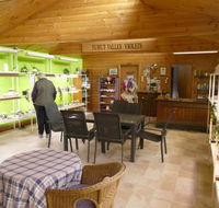 Tumut Valley Violets - Accommodation BNB