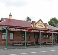 Railway Hotel - Accommodation BNB