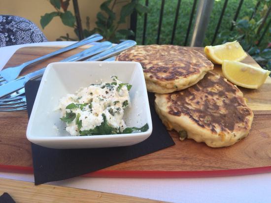 Belmont NSW Accommodation BNB