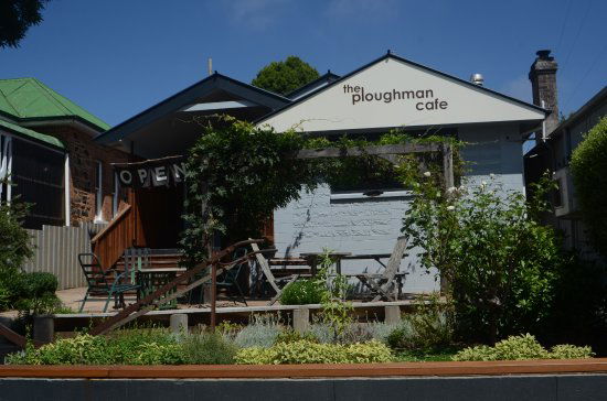 Tirrannaville NSW Accommodation BNB