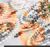 Trecento Woodfired Pizzeria  Bar - Accommodation BNB