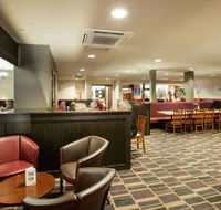 Boomerang Hotel Bistro - Accommodation BNB