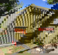 Machina Coffee Donuts - Accommodation BNB