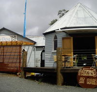 Salty Dog Seafood Cafe - Accommodation BNB