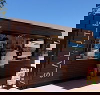 Salute Jetty - Accommodation BNB