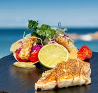 Surf Club Restaurant  Bar - Accommodation BNB