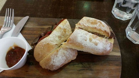 Croissant Express - Booragoon - Accommodation BNB 0