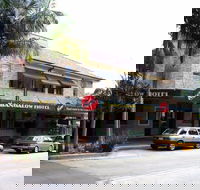 Bangalow Hotel - Accommodation BNB