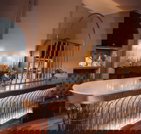 Sergeant Lok - Accommodation BNB