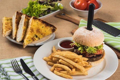 Settlers Tavern - Accommodation BNB 0