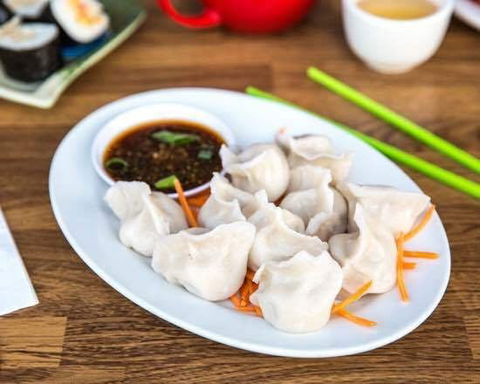 YoYo Noodle Sushi Dumpling Bar - Accommodation BNB 0