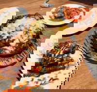 Jean's Chilli Chicken - Accommodation BNB