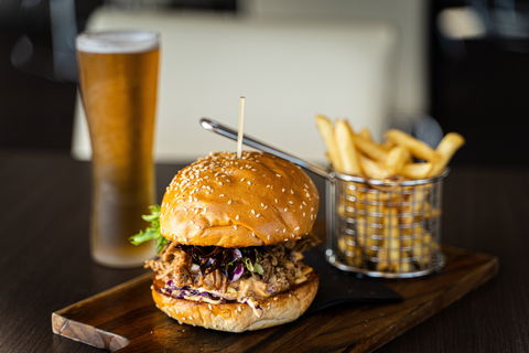 Pebbles Restaurant And Spike Bar - Accommodation BNB 1