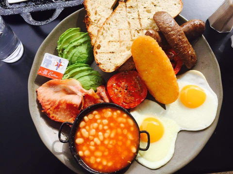 Chow Bella Cafe - Accommodation BNB 0