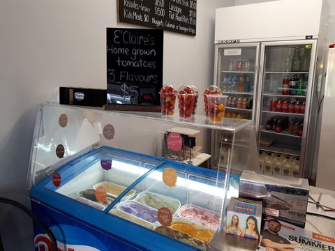 E'Claire's Coffee Shop - Accommodation BNB 2