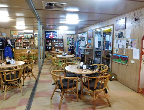 Stuarts Well Roadhouse- Restaurant & Bar - Accommodation BNB 0