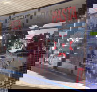 George's Pizza  Pasta - Accommodation BNB