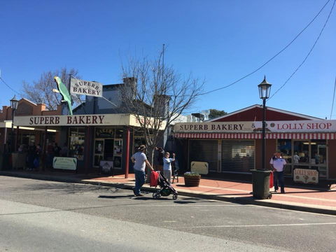 Superb Bakery And Lolly Shop - Accommodation BNB 1