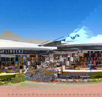 Chong Co - Greenway - Accommodation BNB