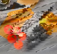 5 Dogs Gourmet Hot Dogs - Mount Gravatt - Accommodation BNB