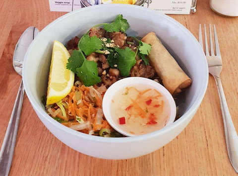 Golden Tree Cafe - Accommodation BNB 0