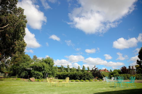 Pierrepoint Wines Cellar Door - Accommodation BNB 2