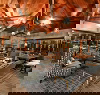 Peaks Restaurant  Bar - Accommodation BNB