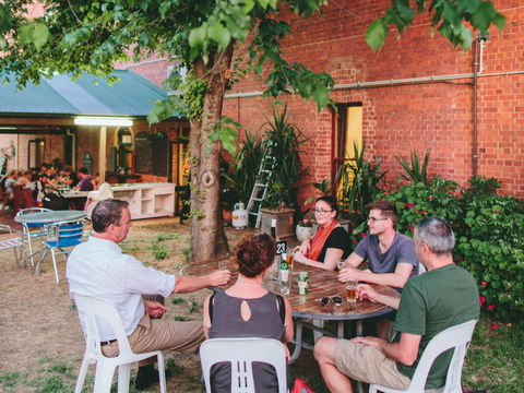 Victoria Hotel Bistro - Accommodation BNB 0