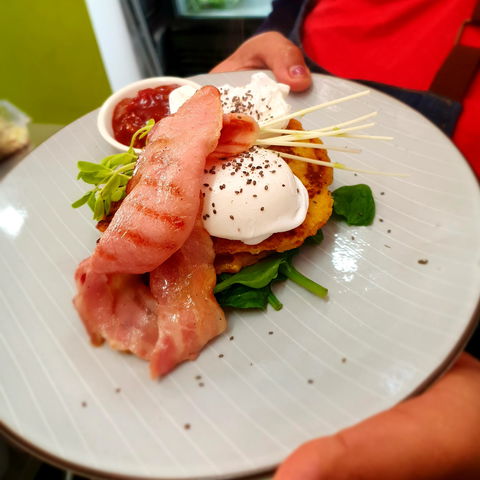 Nourish Me Cafe - Accommodation BNB 1
