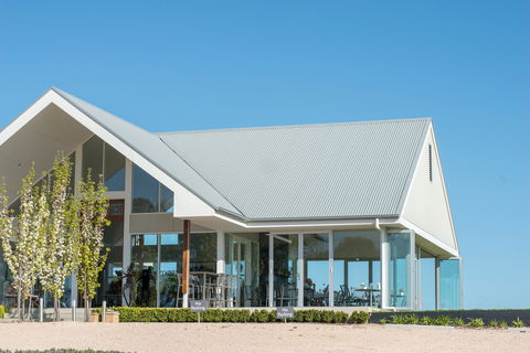 Artwine Cellar Door - Accommodation BNB 1
