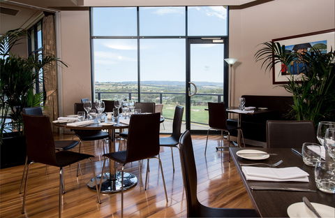 Baudins Restaurant At McCracken Country Club - Accommodation BNB 1