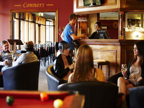 Conners Restaurant And Bar At Clare Country Club - Accommodation BNB 1