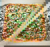 Perfect Pizza - Springfield - Accommodation BNB