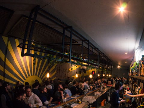 Beer DeLuxe Albury - Accommodation BNB 2