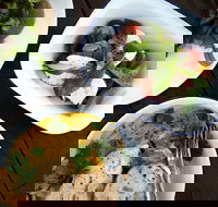 One Green Acre - Bangalow Bowling Club - Accommodation BNB