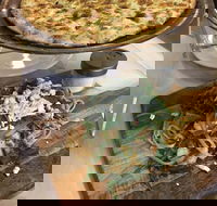 Russo's Pizzaria - Accommodation BNB