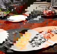 Dry Stone Restaurant - Accommodation BNB