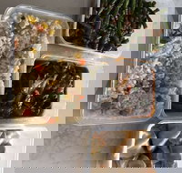 Zakis Fish  Grill - Accommodation BNB