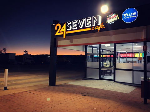 24 Seven Cafe - Accommodation BNB 0